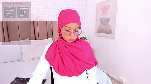 naishaa  online show from March 2026 01:29:02 PM