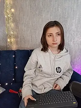 AriMonoban online show from March 2026 12:11:01 PM