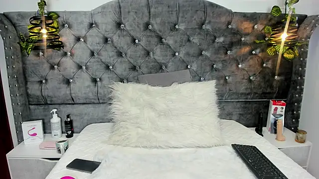 Blushhabex online show from April 2026 02:13:02 PM