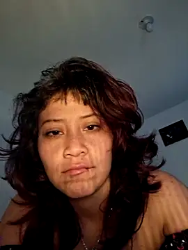 valentina r  online show from April 2026 09:15:02 PM