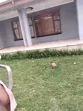 SweetHoney21  online show from November 2025 02:18:01 PM