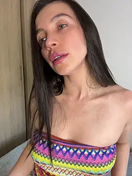 Snapshot of karinasantos_ chatting on May 2026 11:01:01 PM karinasantos online show from May 2026 11:01:01 PM
