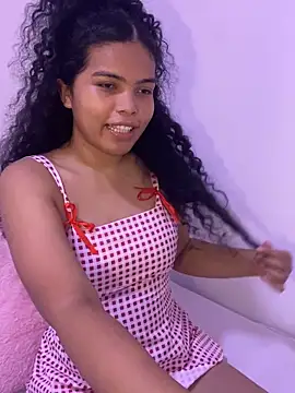 Snapshot of ms_ivanna chatting on June 2026 09:14:02 PM ms ivanna online show from June 2026 09:14:02 PM