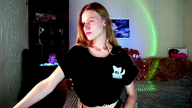 Luntryy online show from October 2025 10:23:02 AM