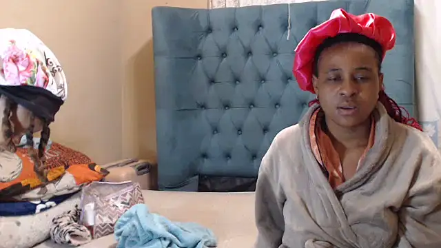 Snapshot of EbonyEssence chatting on May 2026 10:28:01 PM EbonyEssence online show from May 2026 10:28:01 PM