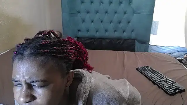 Snapshot of EbonyEssence chatting on June 2026 12:51:02 PM EbonyEssence online show from June 2026 12:51:02 PM