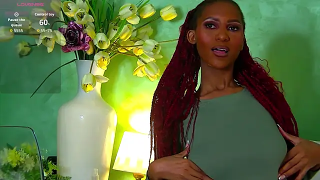 Izzie Sugar online show from October 2025 07:12:02 PM