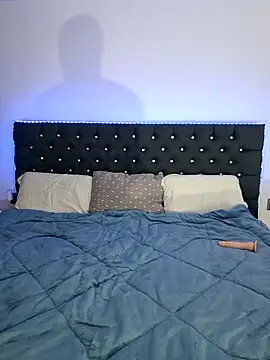 Snapshot of Couplexxx10@xh chatting on October 2025 06:09:01 PM Couplexxx10xh online show from October 2025 06:09:01 PM