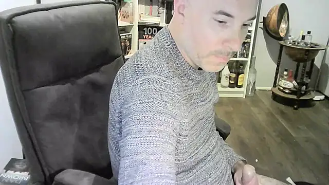 Chrisprngr online show from May 2026 12:32:01 PM