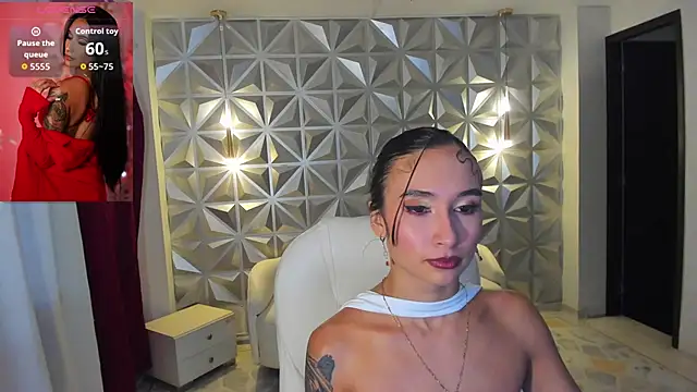 Snapshot of hellen_tease chatting on June 2026 01:01:01 PM hellen tease online show from June 2026 01:01:01 PM