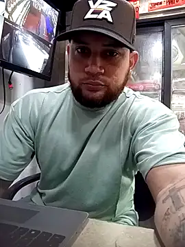 Catire10  online show from October 2025 01:46:02 PM