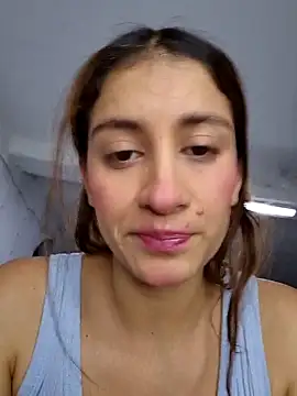 aytanna torrez online show from September 2025 06:35:01 PM