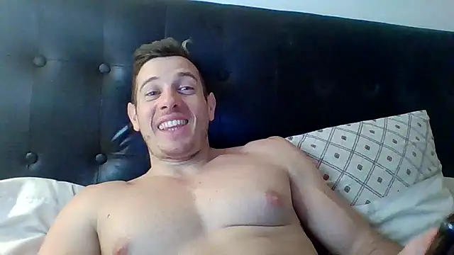 luca23millo90 online show from September 2025 03:06:02 AM