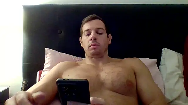 luca23millo90 online show from April 2026 09:42:01 PM