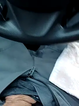 Micki2 online show from November 2025 02:50:01 PM