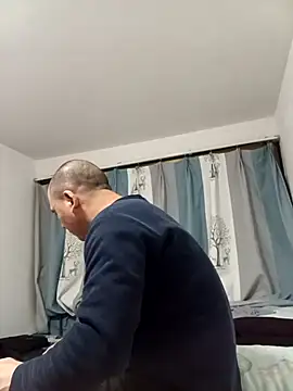 CWQ123 online show from December 2025 02:23:02 PM