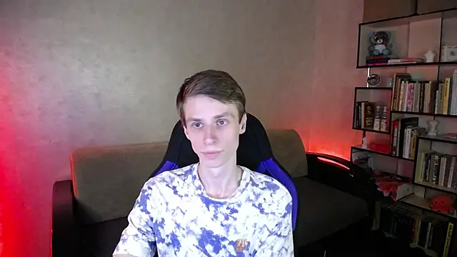 Snapshot of yes_cute_boy_ chatting on September 2025 05:07:02 PM yes cute boy  online show from September 2025 05:07:02 PM