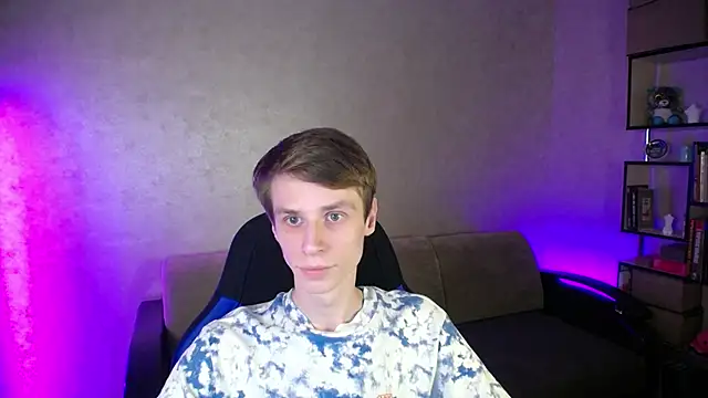 Snapshot of yes_cute_boy_ chatting on October 2025 08:43:02 PM yes cute boy  online show from October 2025 08:43:02 PM