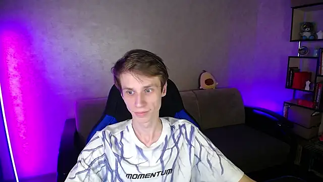 Snapshot of yes_cute_boy_ chatting on October 2025 06:53:01 PM yes cute boy  online show from October 2025 06:53:01 PM