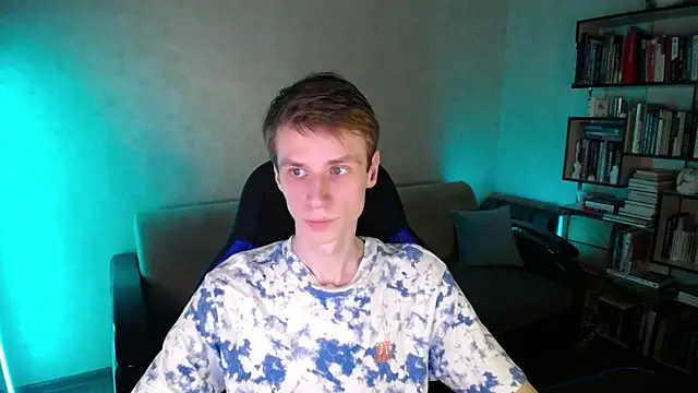 yes cute boy  online show from February 2026 02:13:01 PM