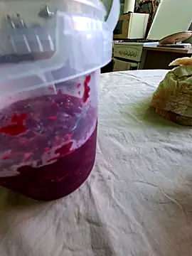 Snapshot of KicsikeKicsike chatting on November 2025 10:28:01 AM KicsikeKicsike online show from November 2025 10:28:01 AM