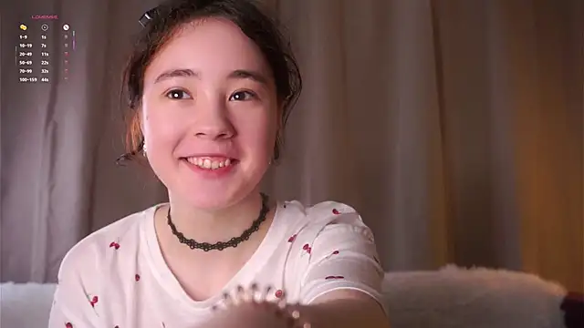 Snapshot of AlbertaClack chatting on April 2026 01:09:02 PM AlbertaClack online show from April 2026 01:09:02 PM