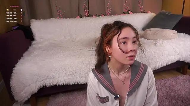 Snapshot of AlbertaClack chatting on April 2026 07:58:02 PM AlbertaClack online show from April 2026 07:58:02 PM