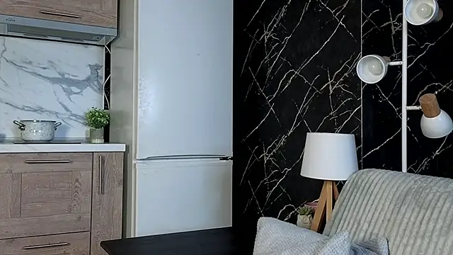 EarleneBrayton online show from December 2025 01:22:01 AM