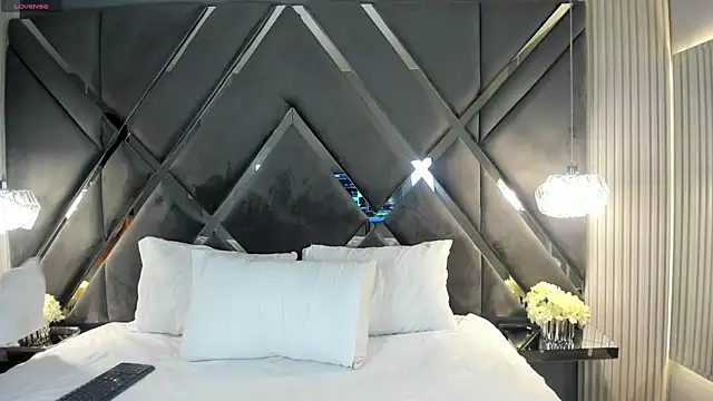 Snapshot of CoraimaSahin chatting on June 2026 04:08:01 AM CoraimaSahin online show from June 2026 04:08:01 AM
