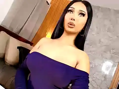 Snapshot of MiaFuckingWill chatting on July 2026 05:30:02 PM MiaFuckingWill online show from July 2026 05:30:02 PM