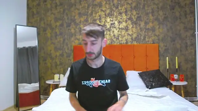 bignosebigcok online show from October 2025 05:26:02 PM