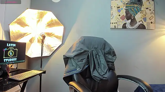 markbowie online show from April 2026 06:52:01 PM