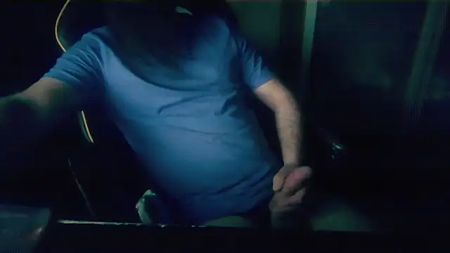 LondonMan1988 online show from January 2026 04:50:02 AM