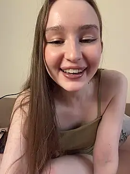 Snapshot of Mary_Sensory chatting on May 2026 09:28:01 AM Mary Sensory online show from May 2026 09:28:01 AM