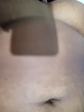 carlitabom online show from September 2025 06:33:02 PM