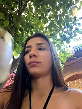 -juicy  online show from November 2025 09:58:01 PM