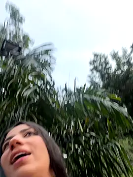 -juicy  online show from November 2025 09:58:01 PM