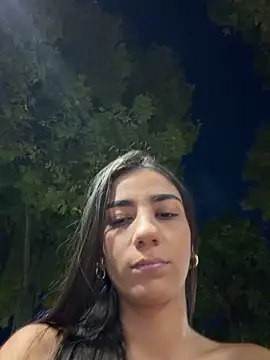 -juicy  online show from December 2025 11:11:01 PM