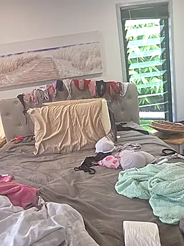 Snapshot of iamthepublickmasterbater chatting on February 2026 10:20:02 PM iamthepublickmasterbater online show from February 2026 10:20:02 PM