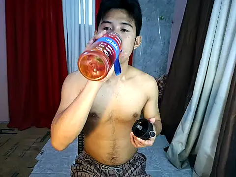 Snapshot of urboy_cass chatting on October 2025 05:22:02 AM urboy cass online show from October 2025 05:22:02 AM