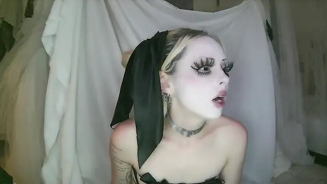 bl0odsyring3 online show from April 2026 06:12:01 PM