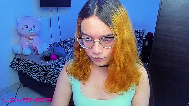 lillykittyy online show from October 2025 11:40:01 PM