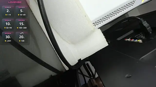 blue wxw online show from November 2025 02:44:01 AM