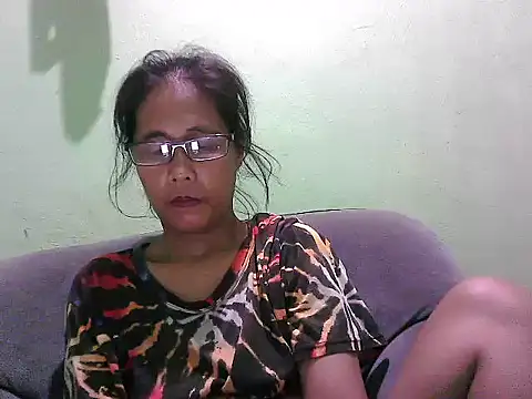 HotLadyPinay32 online show from April 2026 12:38:01 PM