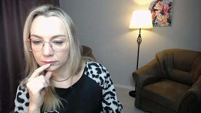 Snapshot of Ava_Elior chatting on February 2026 10:47:01 AM Ava Elior online show from February 2026 10:47:01 AM