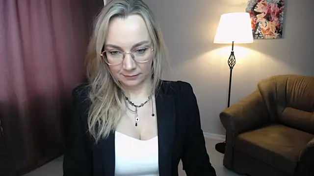 Snapshot of Ava_Elior chatting on February 2026 11:07:02 AM Ava Elior online show from February 2026 11:07:02 AM