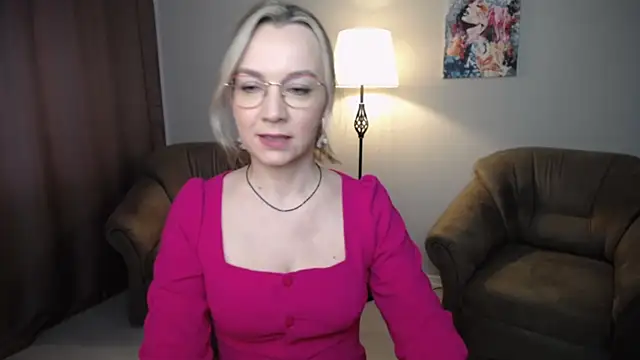 Snapshot of Ava_Elior chatting on April 2026 10:02:01 AM Ava Elior online show from April 2026 10:02:01 AM