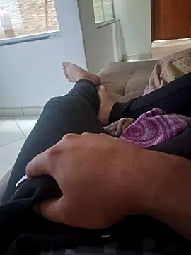 Junior22pauzudo online show from October 2025 04:20:02 PM