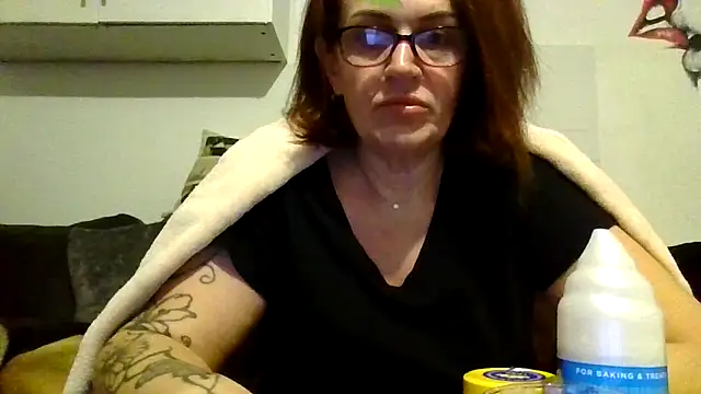 RubyyRosee online show from December 2025 06:30:02 AM