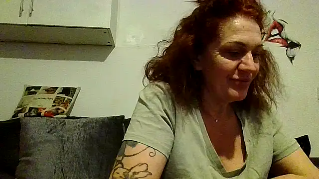 RubyyRosee online show from April 2026 05:56:02 AM